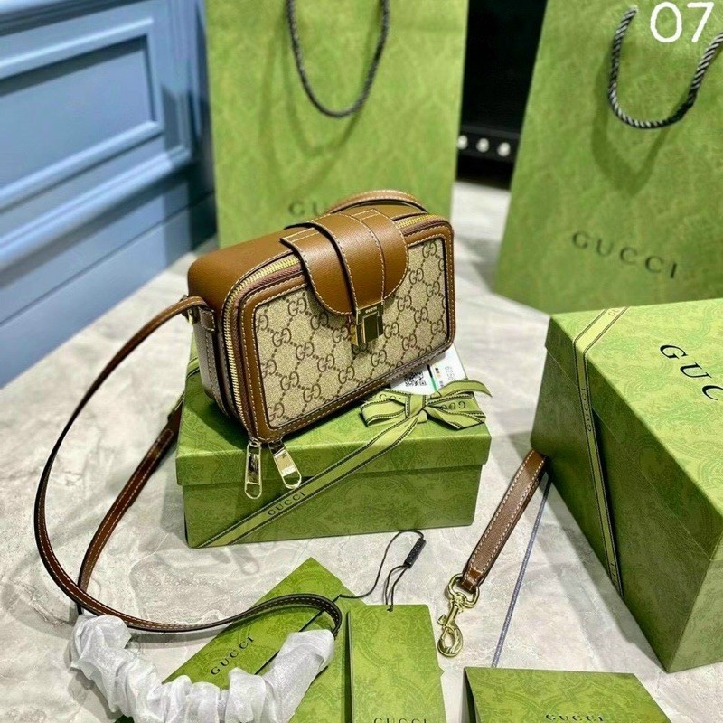 Túi Xách Cốp GC bản hàng chuẩn fullbox xanh size 20