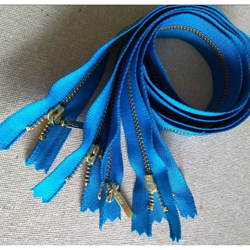 Dây kéo YKK 25cm răng 3 may quần áo túi ví