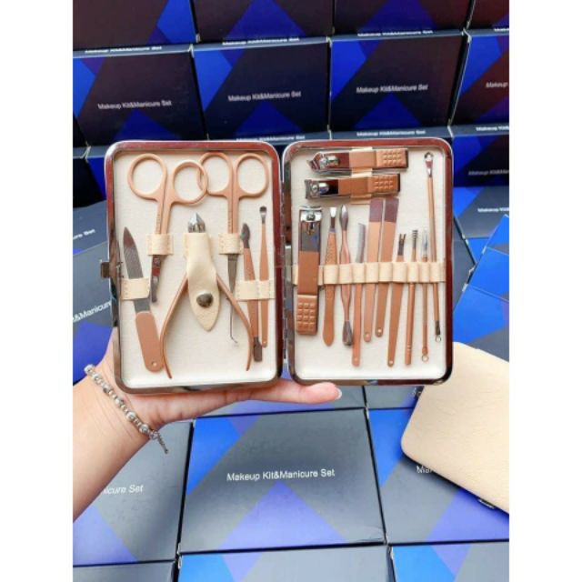 Bộ bấm móng chăm sóc móng kèm lặn mụn, lấy ráy tai 18 món inox