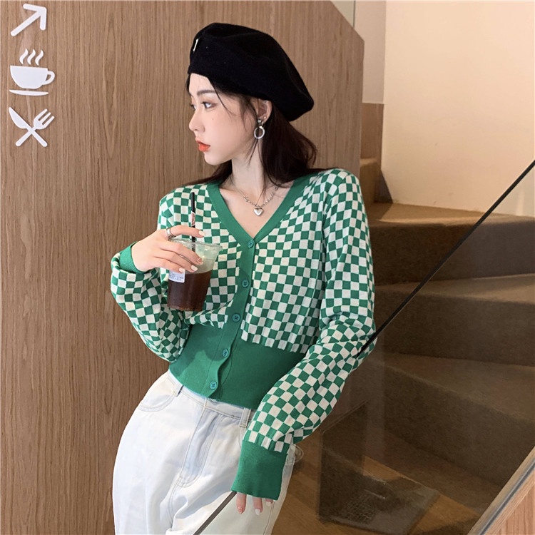 Áo len tay dài cổ chữ V họa tiết kẻ ô vuông
