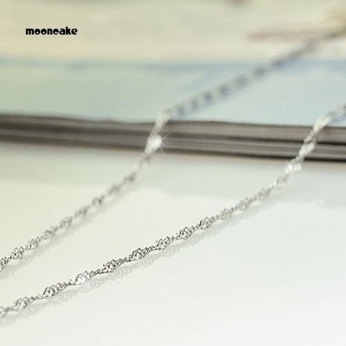 Dây chuyền mạ bạc dạng lượn sóng đính đá