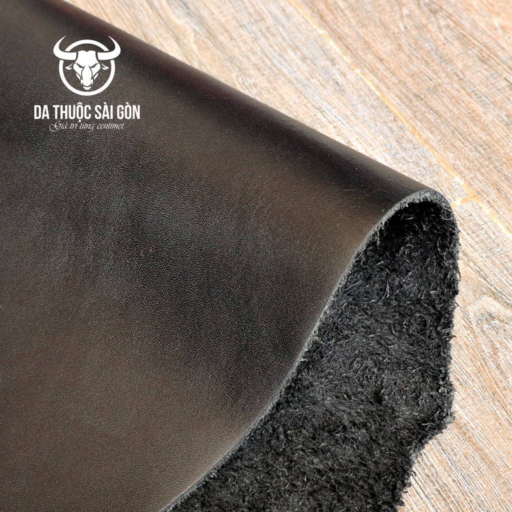 10 Pia da pull mill độ dày từ 2.2 đến 2.4mm màu đen thương hiệu Da Thuộc Sài Gòn - Giá da bò nguyên tấm