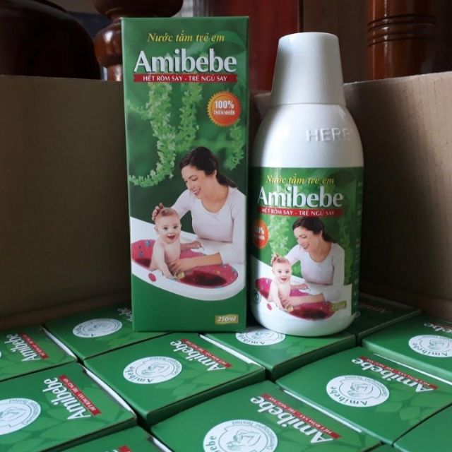 Sét 3 chai Amibebe 250ml nước tắm thảo dược cho bé.