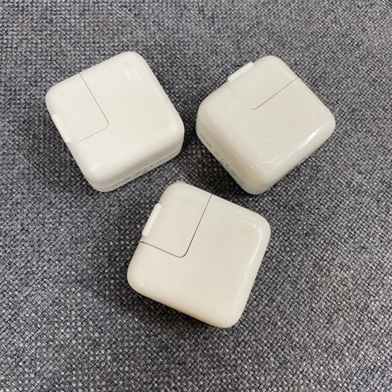 Củ sạc 5W cũ dành cho các đời máy iP - bảo hành 6 tháng lỗi 1 đổi 1