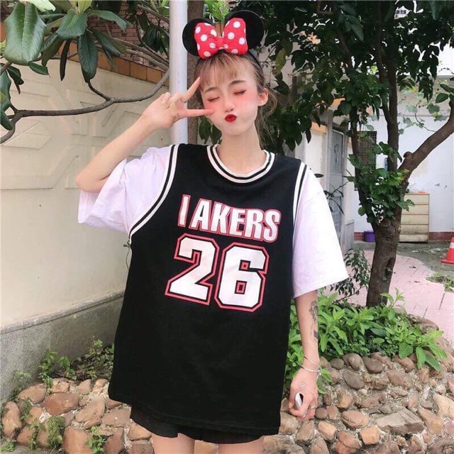 Áo 26 tay trắng H.SF677