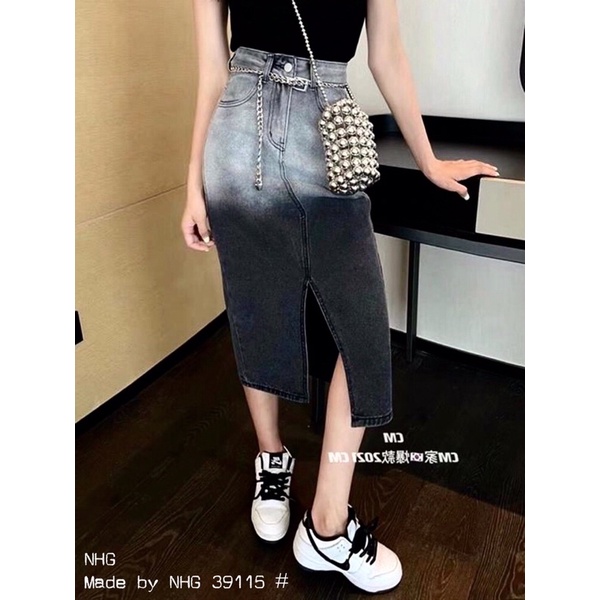 Chân váy bò Omber xẻ giữa tặng kèm belt kim loại, sỉ lẻ quần áo giày dép phụ kiện Quảng Châu Daisy Nguyen
