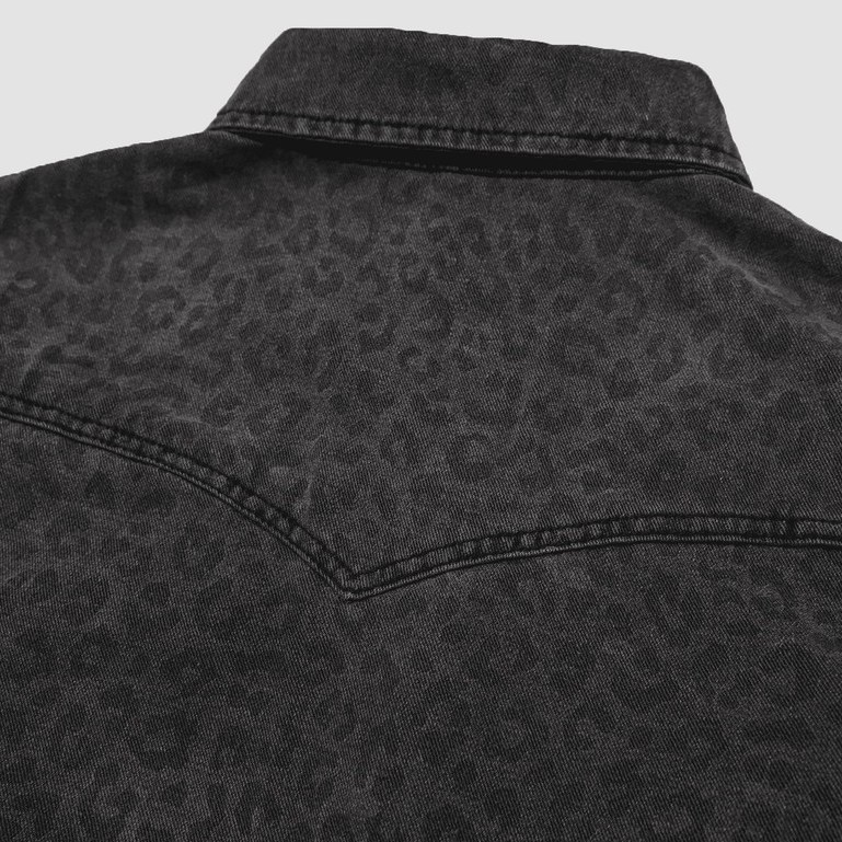 Áo khoác Denim họa tiết JHL 23055 Leopard Skin Overshirt