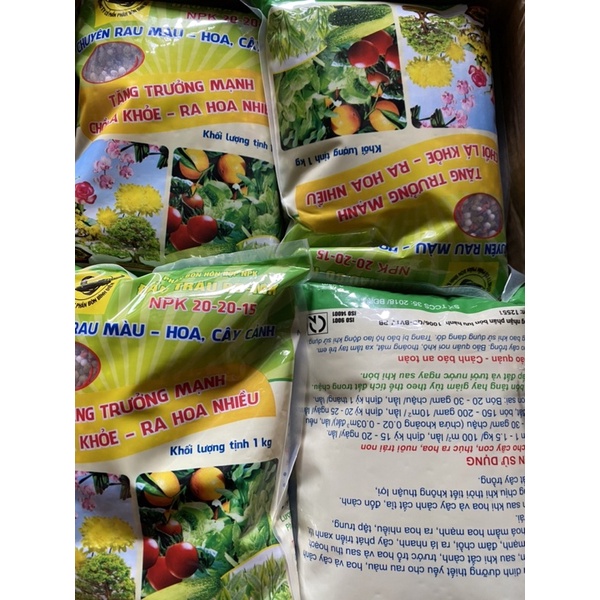 Phân bón NPK Đầu Trâu 20-20-15 gói 1kg chuyên dùng cho Hoa &amp; Cây Kiểng