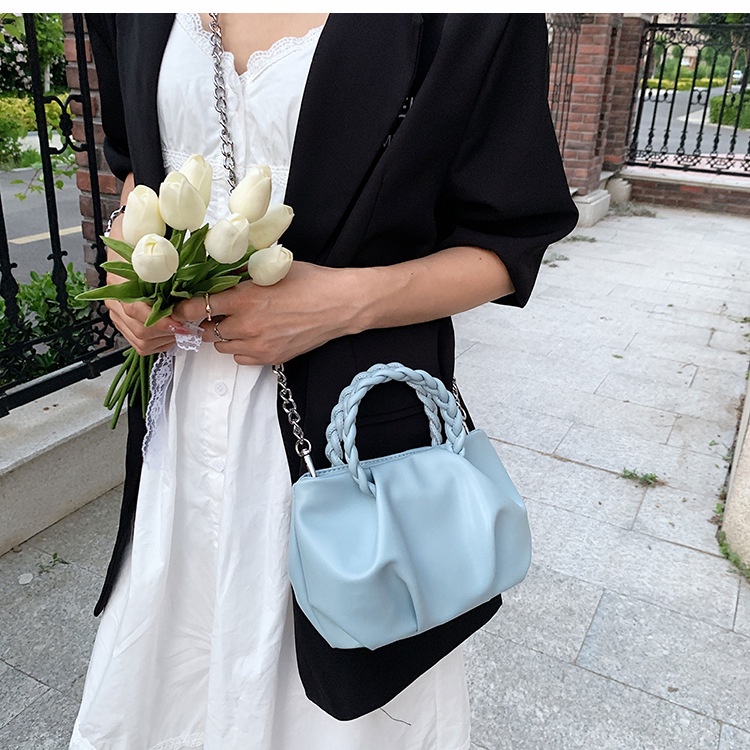 Túi Đeo Chéo Quai Xích Phong Cách Hàn Quốc Mới