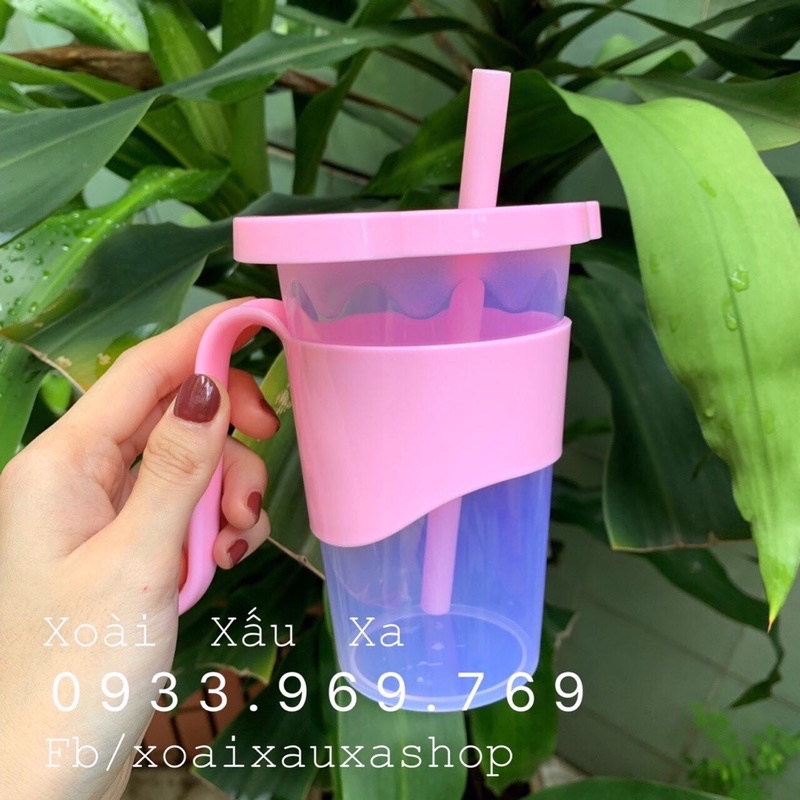 Ly nước nhựa kitty- đoraemon có quai cầm kèm nắp đậy và ống hút
