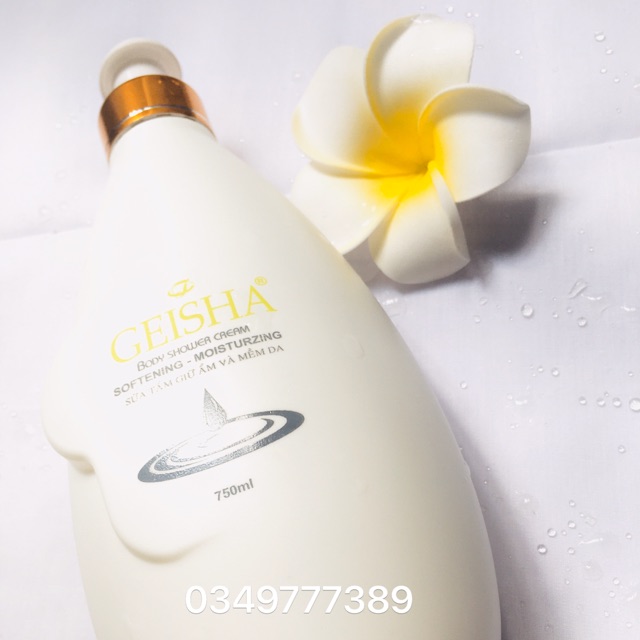 Sữa tắm dưỡng trắng Geisha 650ml- trắng-xanh-hồng