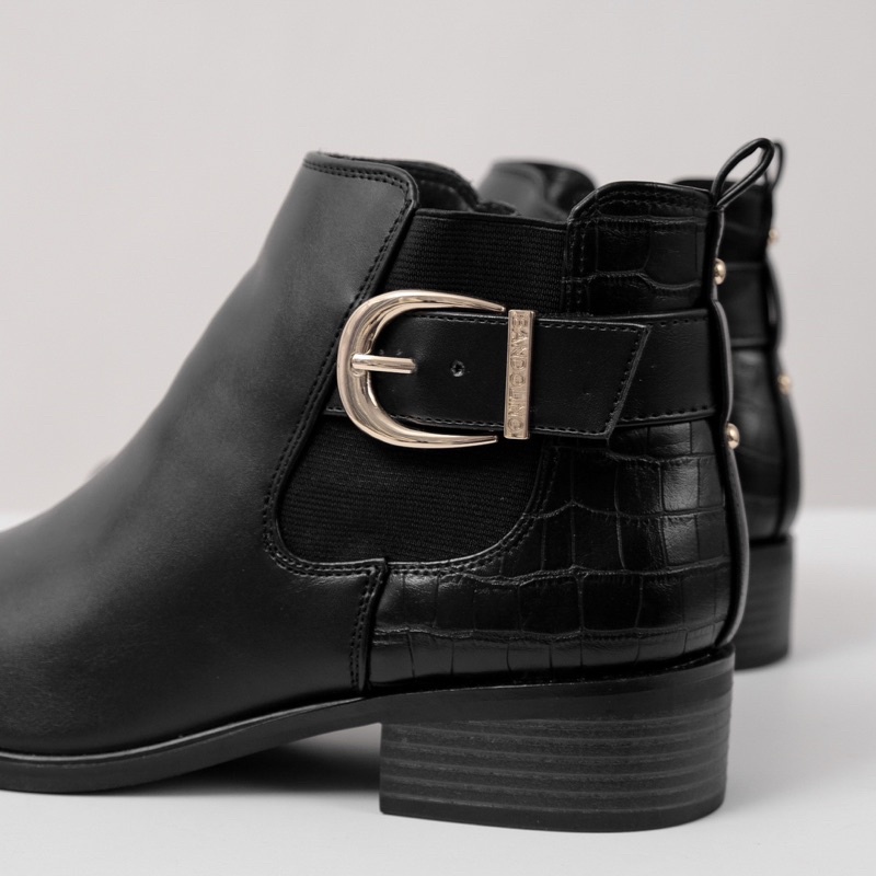 [JOIEHOME] Boots cổ chun quai cài da trơn
