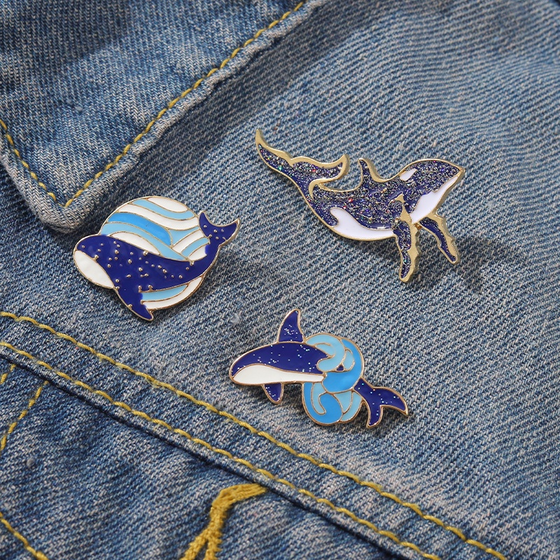 Ghim Cài Áo Hình Cá Voi Và Bầu Trời Thời Trang