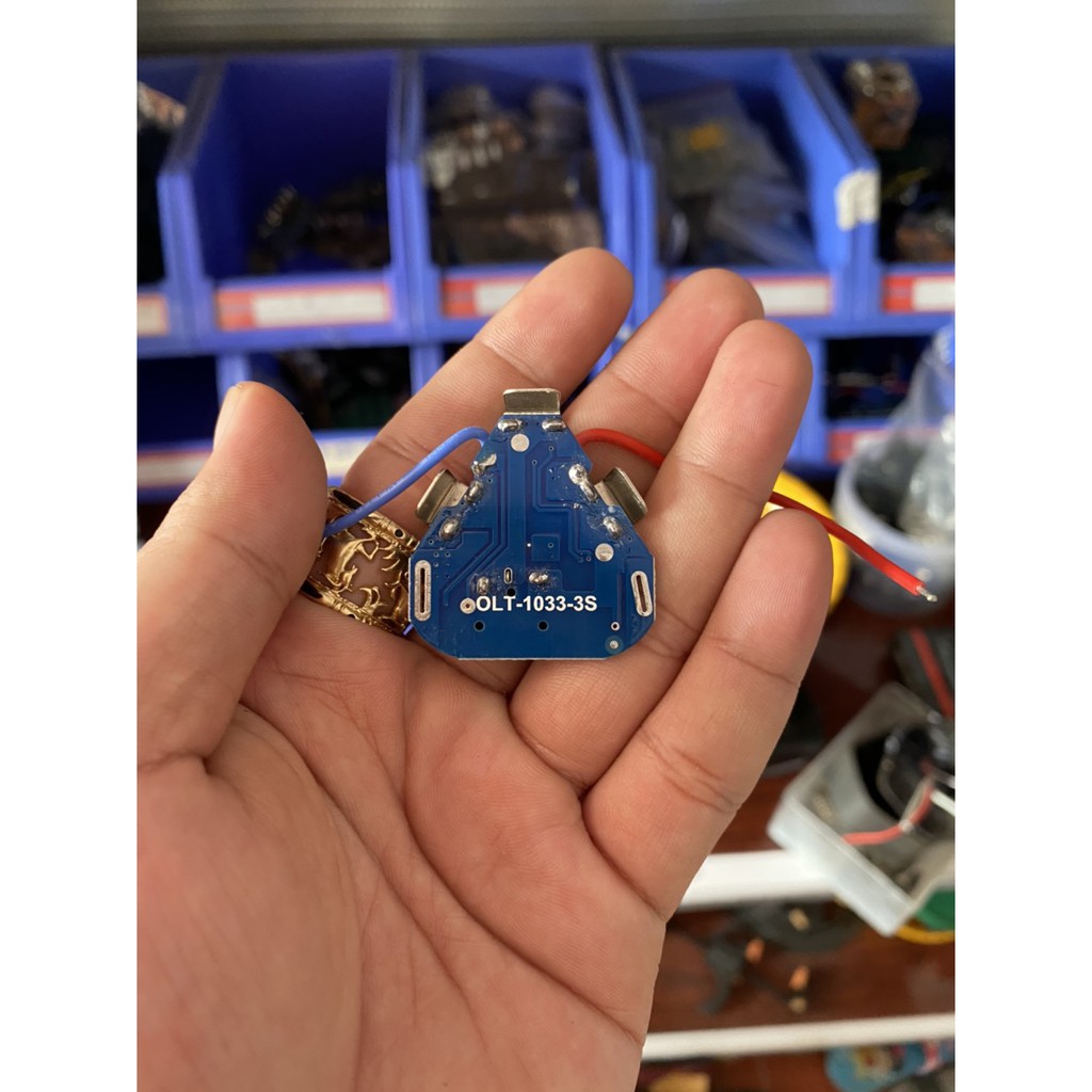 Mạch Makita 3S 12V, mạch tam giác, jack sạc adaptor. BN.