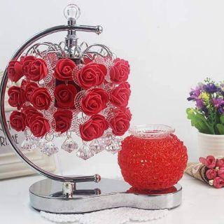 Đèn xông tinh dầu, hoa hồng pha lê sang trọng