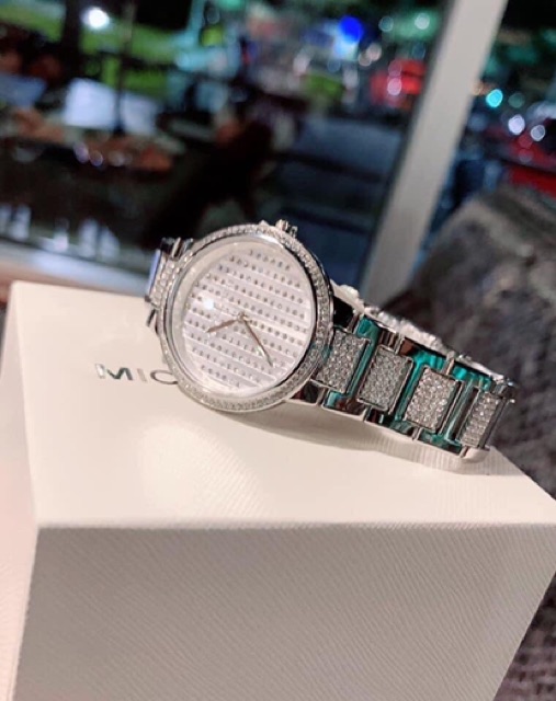 Đồng Hồ Nữ MICHAEL KORS GABBI MK3984 SILVER 33MM Fullbox Hãng