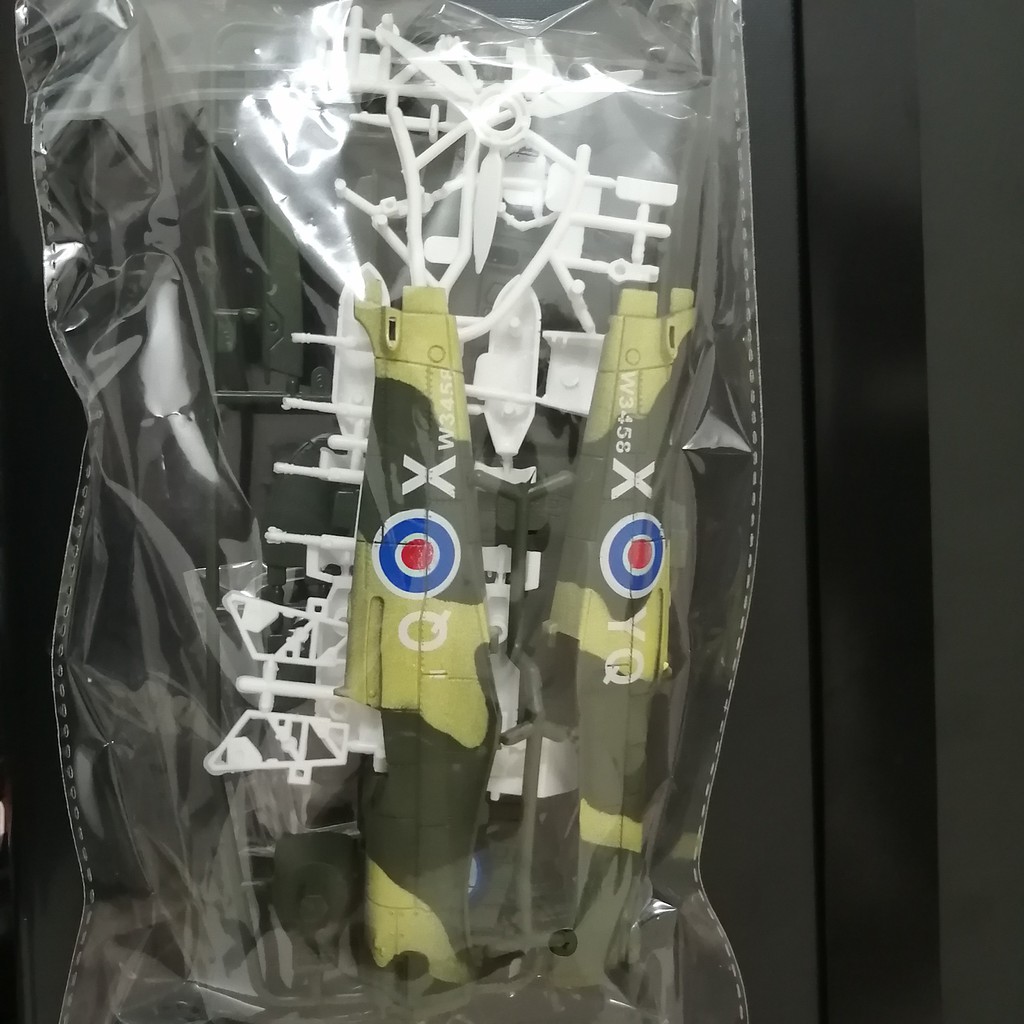 Bộ mô hình tự lăp ráp  Máy bay Supermarine Spitfire W3458 Tỷ lệ 1:48