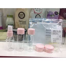 Bộ Chiết Mỹ Phẩm 7 Món Mini Tiện Lợi Khi Đi Du Lịch