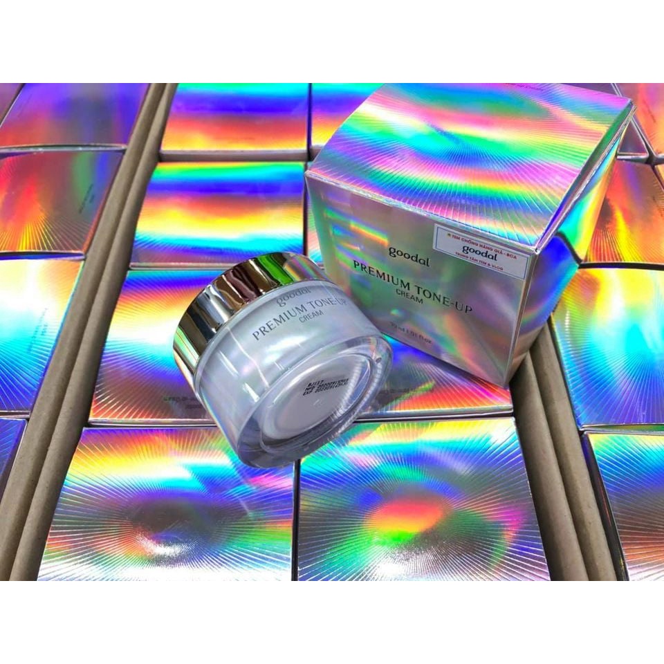 Kem Dưỡng Trắng Da Và Nâng Tone Da Tức Thì Goodal Premium Snail Tone-Up Cream 30ml