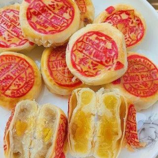 Combo 15 hộp bánh pía mini Công Phát có trứng nhân đậu xanh/khoai môn sầu riêng 300gr/hộp 10 cái