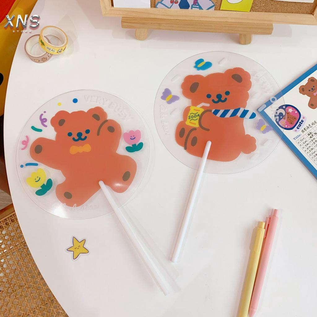 【XNS】Quạt cầm tay bằng nhựa mềm trong suốt hình gấu hoạt hình