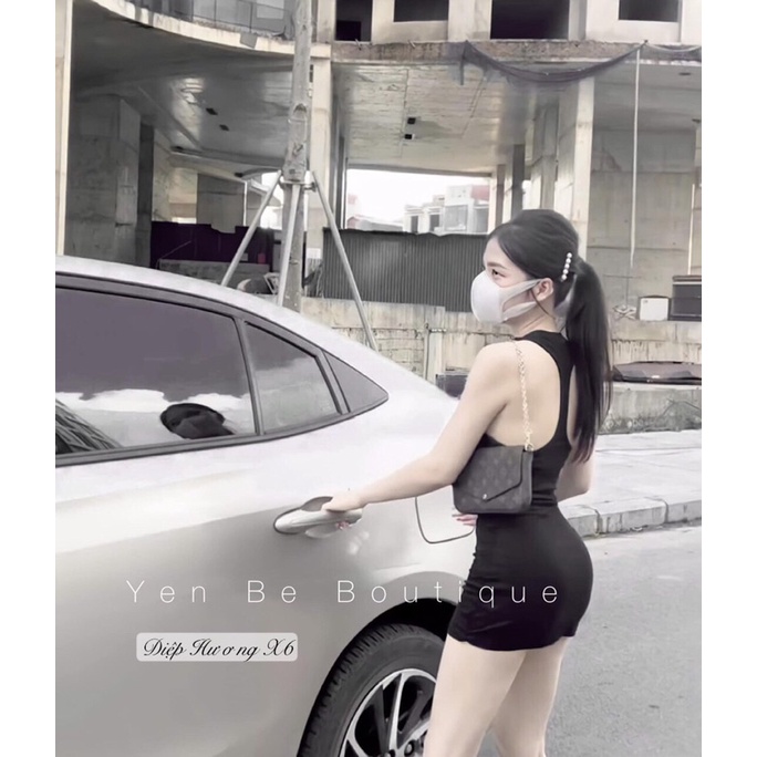Váy body ba lỗ dáng ngắn hở lưng