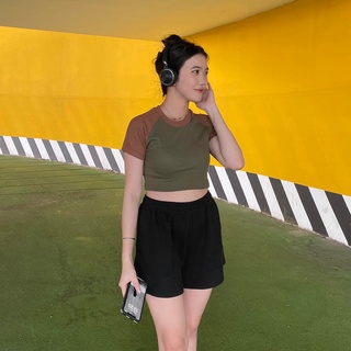 Áo croptop nữ  BASIC ACTIVE TOP FFSTUDIO chất thun gân tăm co giãn