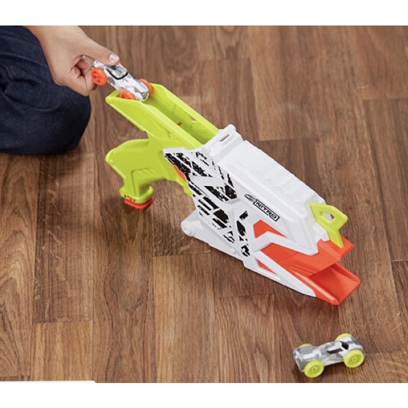 Đồ chơi Nerf NITRO DÙNG PIN BẮN LIÊN THANH + 2 xe