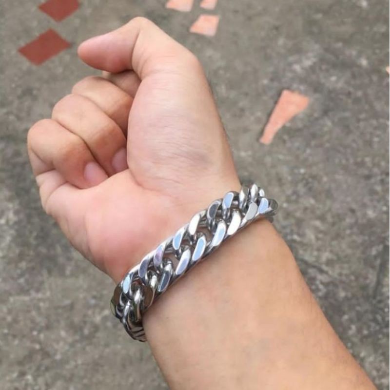 Vòng tay titan nam mắt xích Snake chốt bấm 12mm không gỉ