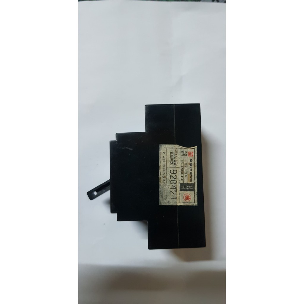 Aptomat cóc cho máy lạnh hàng bãi 20A