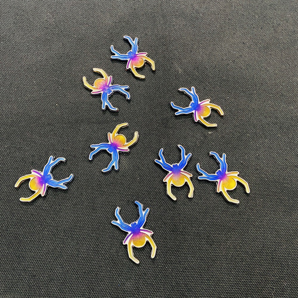 TEM TITANNIUM MẪU LOGO NHỆN TRANG TRÍ XE MÁY, NÓN BÁO HIỂM, ỐP LƯNG ĐIỆN THOAI CHẤT CHƠI