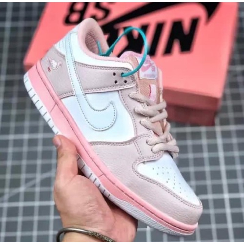 Giày SB Dunk pink cao cấp ( full box + free ship )