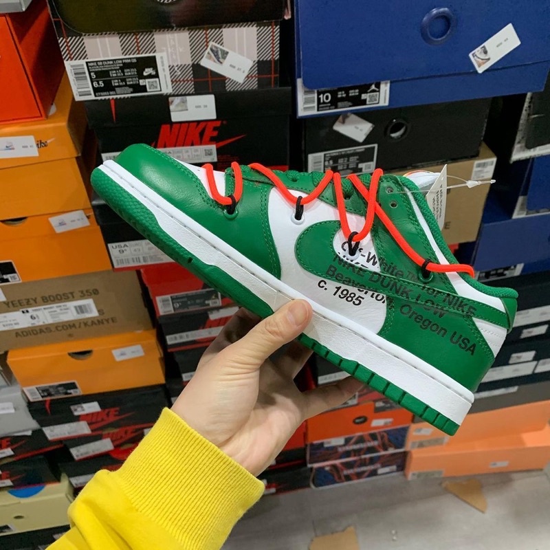 Giày Off-White x Futura x NK SB Dunk