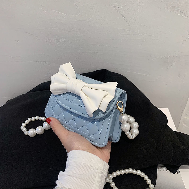 Túi Xách Đeo Vai Mini Hình Vuông Đính Nơ Và Ngọc Trai Phối Dây Xích Thời Trang Mùa Hè Chất Lượng Cao Hàng Mới Dành Cho Bạn Nữ