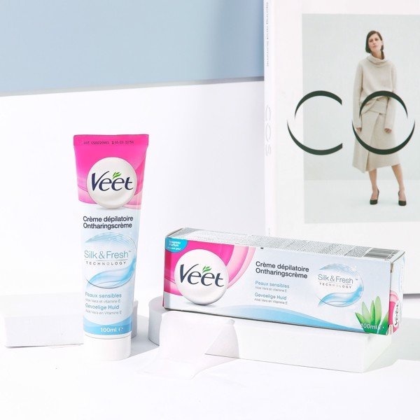 Kem tẩy lông Veet Silk &amp; Fresh Technologi Pháp 110ml
