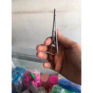 Nhíp nhấn mí 3 lỗ có mấu