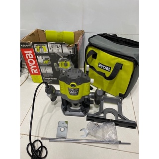 máy phay Ryobi RRT1600-S