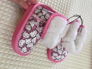 BOOT KITTY CỔ LÔNG H&M XUẤT
