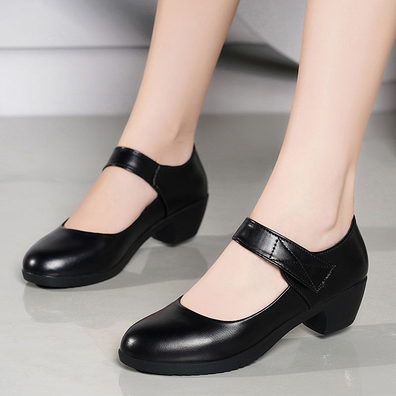 mẫu đầu tròn giày catwalk sườn xám nữ đế dày gót cỡ lớn của mẹ cao siêu hiệu suất