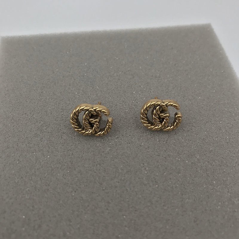 Khuyên Tai GUCCl Đơn Giản Bằng Thép Titan In Logo Chữ Cái / Cá Nhân / Tinh Tế / Thanh Lịch Cho Nữ
