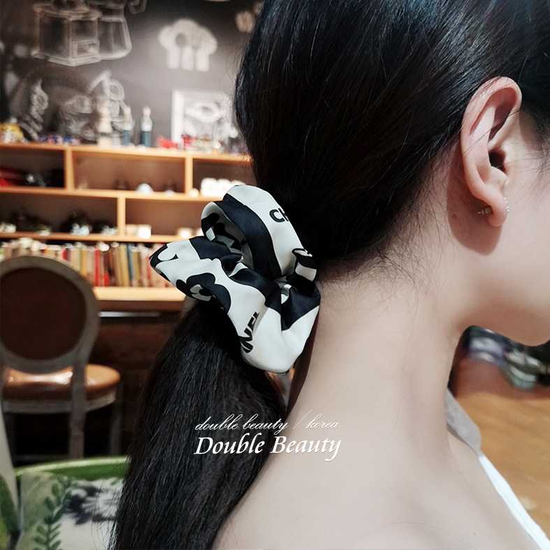 Thời trang cao cấp Hàn Quốc Gió nhỏ thanh lịch Lớn Ruột tóc Nhẫn Satin Tính khí Màu phù hợp với Fat Circle Circle Cà vạt Tóc