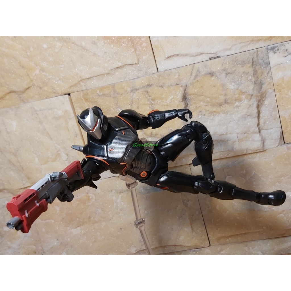 ( Bùng nổ ) Mô hình nhân vật Omega trong Fortnite 17cm