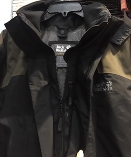 Áo khoác gió Jack Wolfskin
