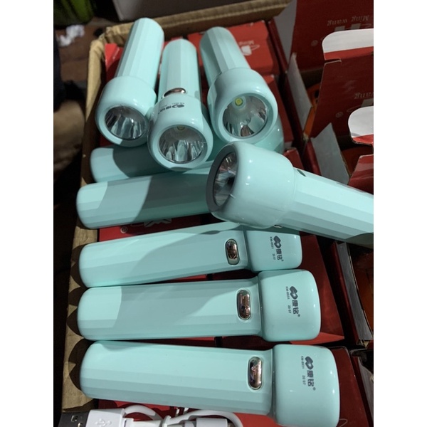 🎼Đèn pin soi trứng Yến Quân YQ-2800