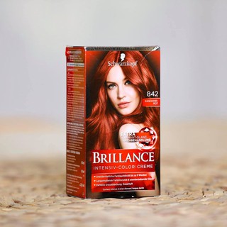 Thuốc nhuộm tóc Số 842 : Màu đỏ Kaschmir, kiểu đỏ mịn như nhung -  Brillance của hãng Schwarzkopf