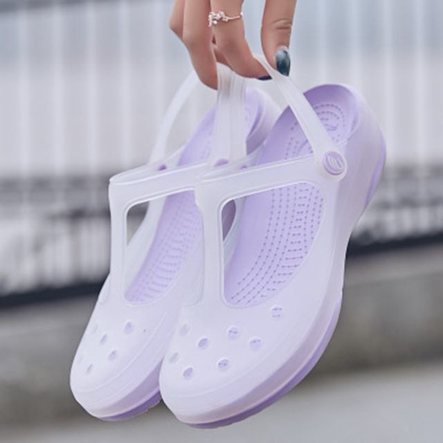 Giày sandal crocs đế xuồng thời trang đi biển năng động