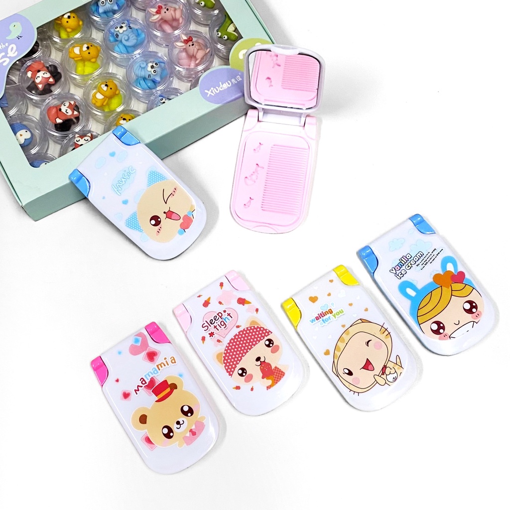 Gương bỏ túi mini kèm lược học sinh dễ thương