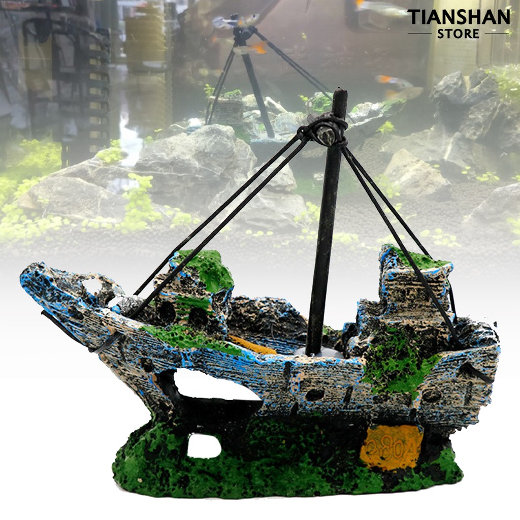 Mô hình trang trí hồ cá hình con tàu phong cách sống động