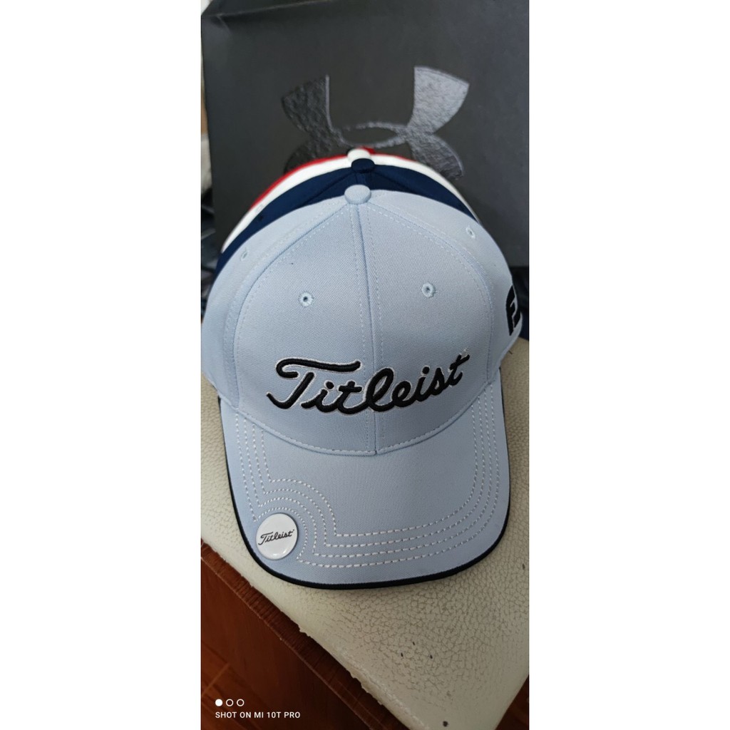 Mũ Golf Titleist kèm Mark bóng