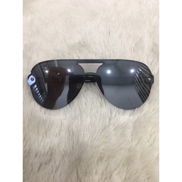 KÍNH HÀNG THÙNG ADAM MỸ XỊN